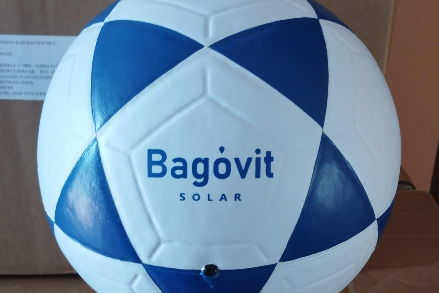 Pelota Bagòvit Solar personalizada con logo — artículo promocional de alto impacto para eventos
